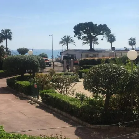 Bord De Mer,